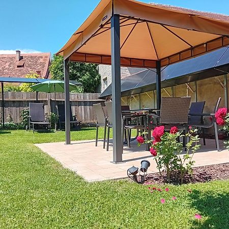 Gaestehaus Ferk - Fruehstueckspension, Bed & Breakfast باد رادكرسبرغ المظهر الخارجي الصورة