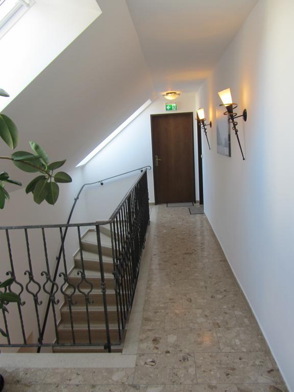 Gaestehaus Ferk - Fruehstueckspension, Bed & Breakfast باد رادكرسبرغ المظهر الخارجي الصورة