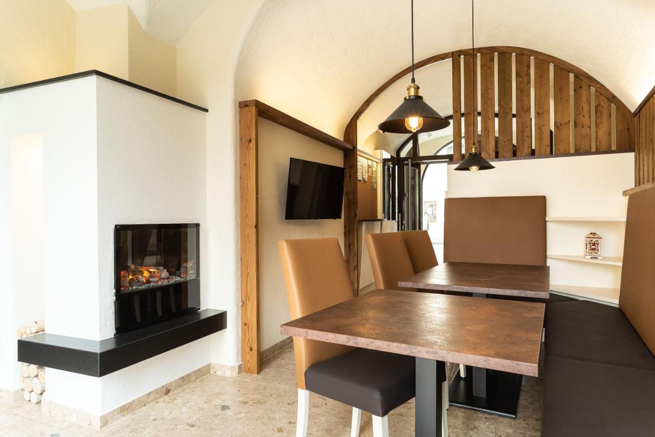 Gaestehaus Ferk - Fruehstueckspension, Bed & Breakfast باد رادكرسبرغ المظهر الخارجي الصورة